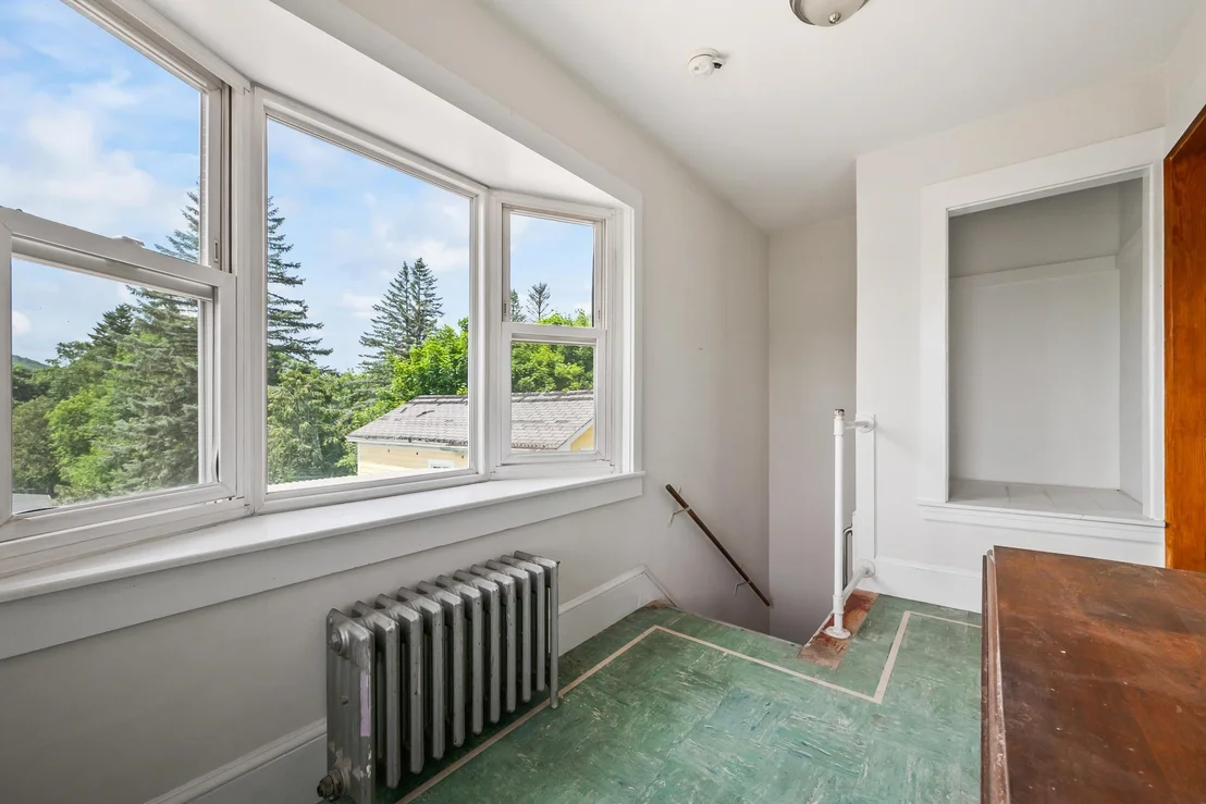 Photo of 419 Hillside