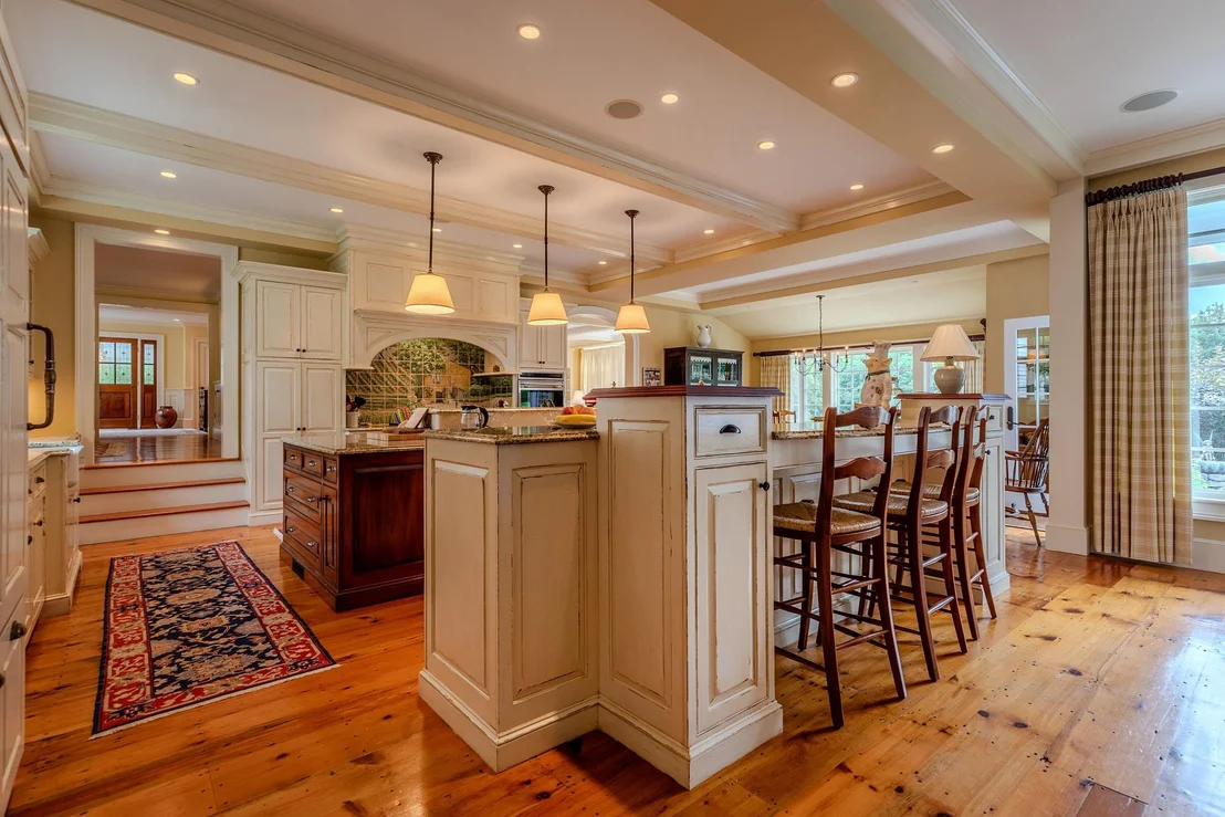 Photo of 325 Twin Willows