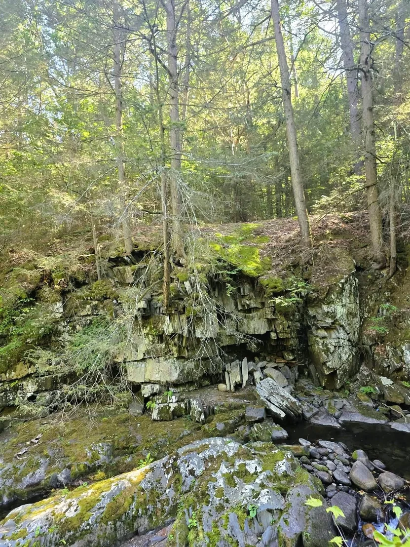 Photo of 1107 Broad Brook