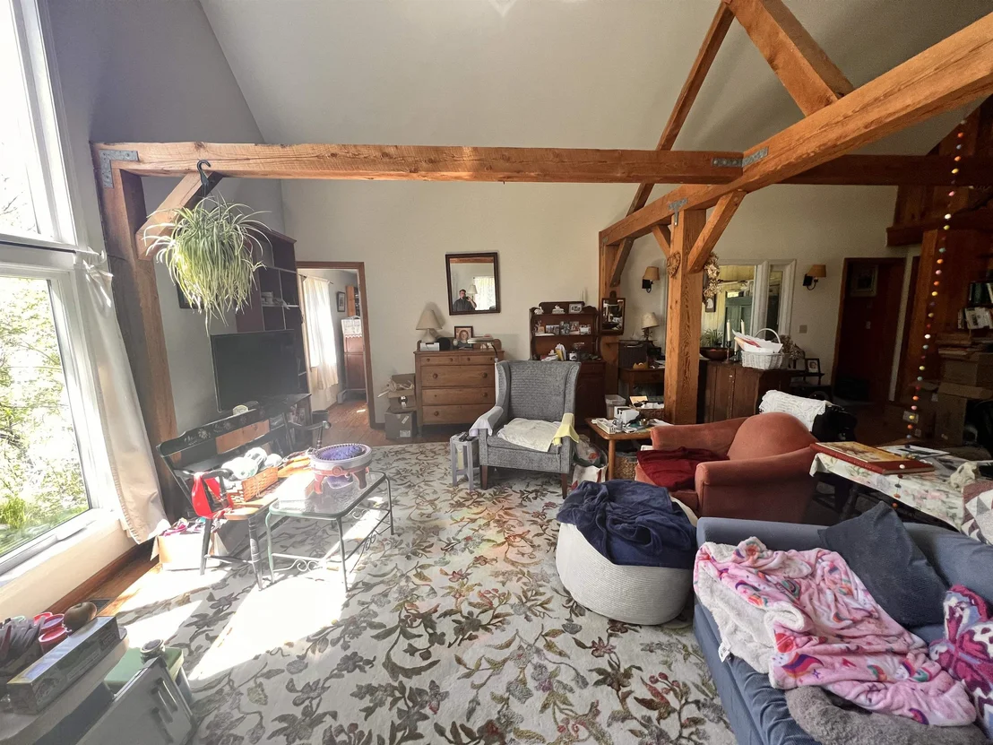 Photo of 2799 County
