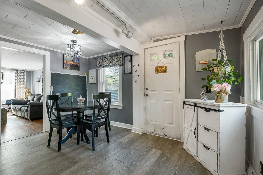 Photo of 33 Cushing