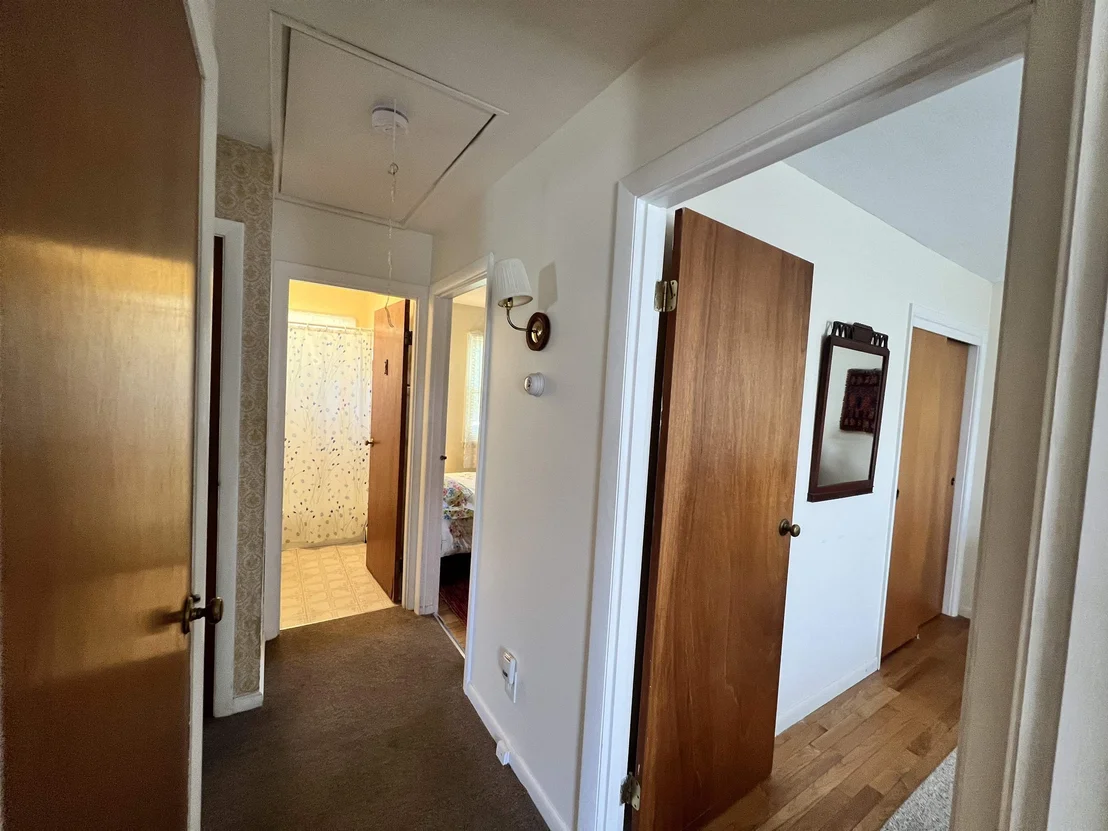 Photo of 140 Dorr