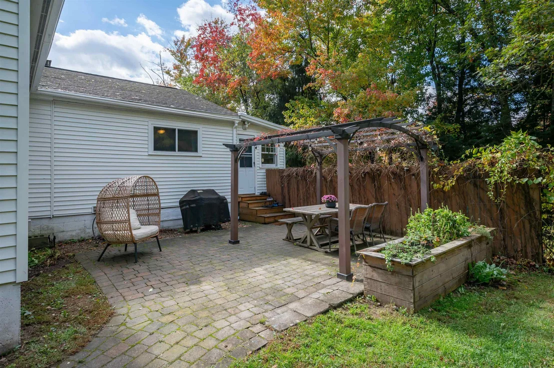 Photo of 29 Longa