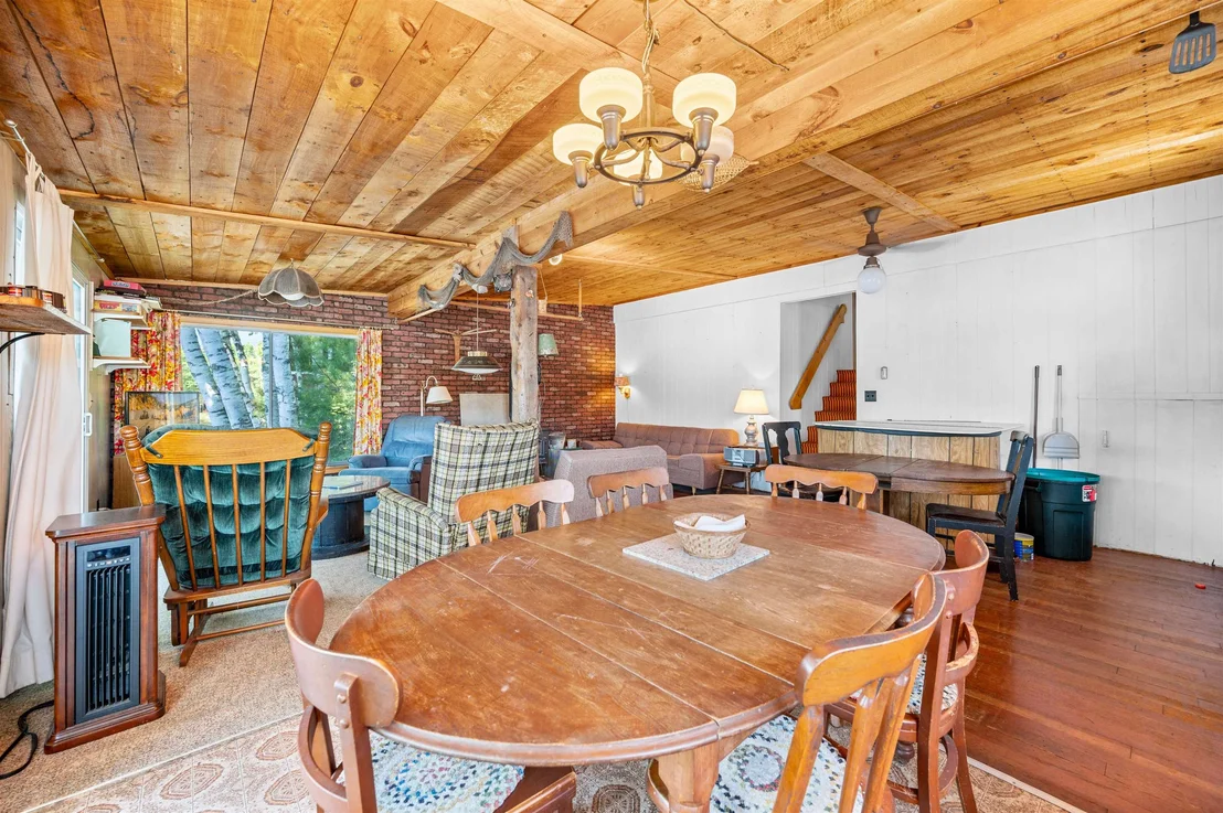 Photo of 894 Onion Point