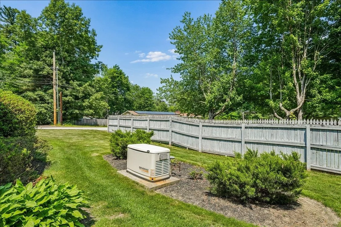 Photo of 4 Gosselin