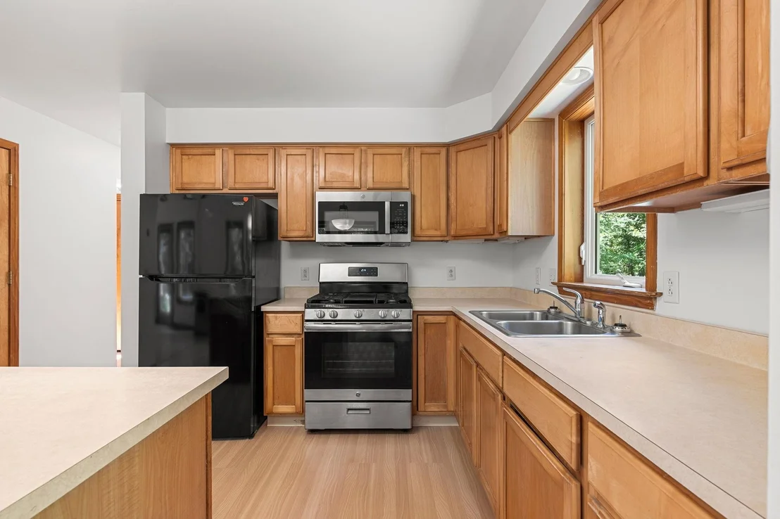 Photo of 33 Mountain View