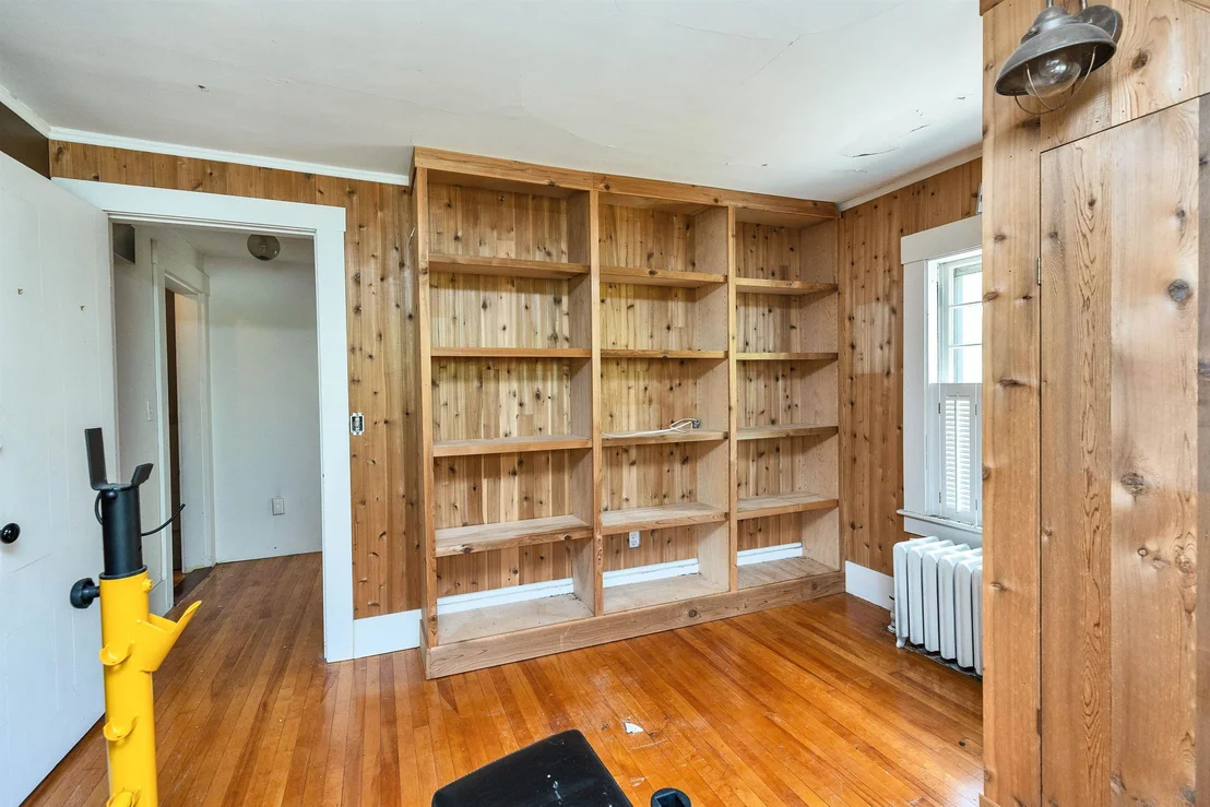 Photo of 24 Maple