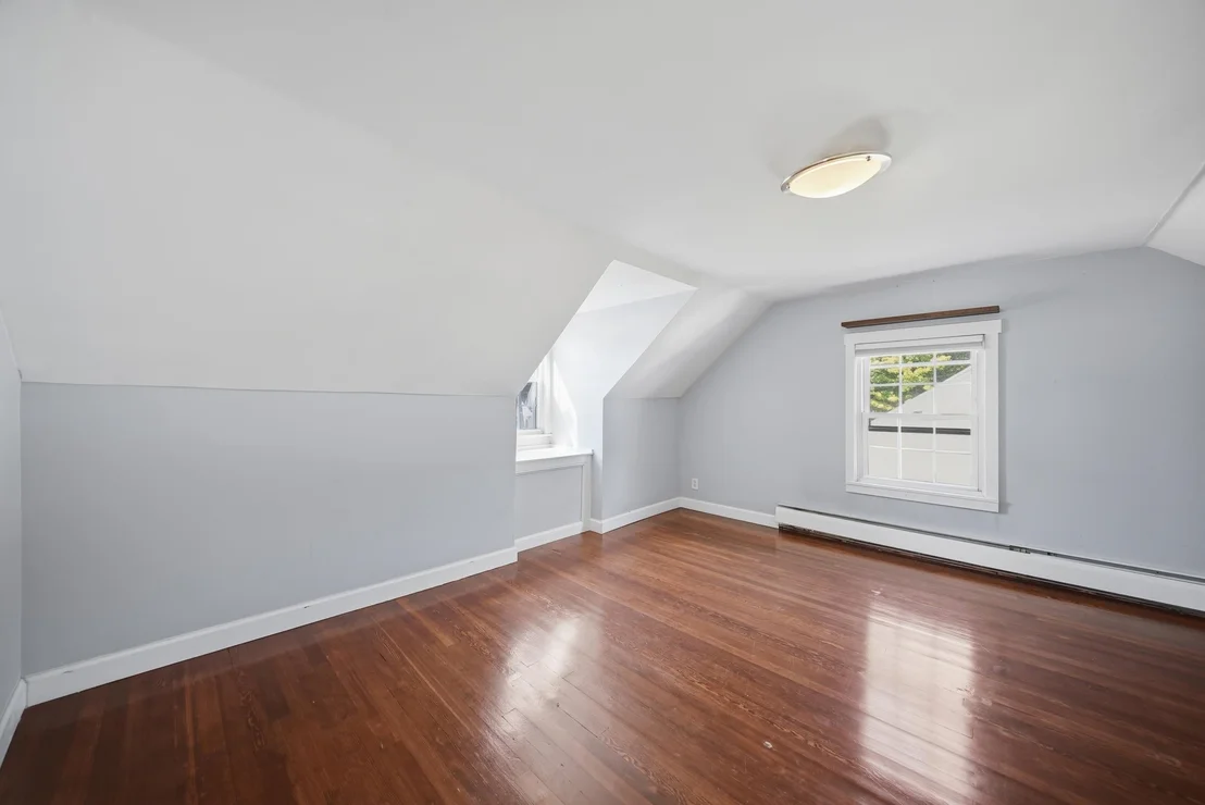 Photo of 10 Roosevelt