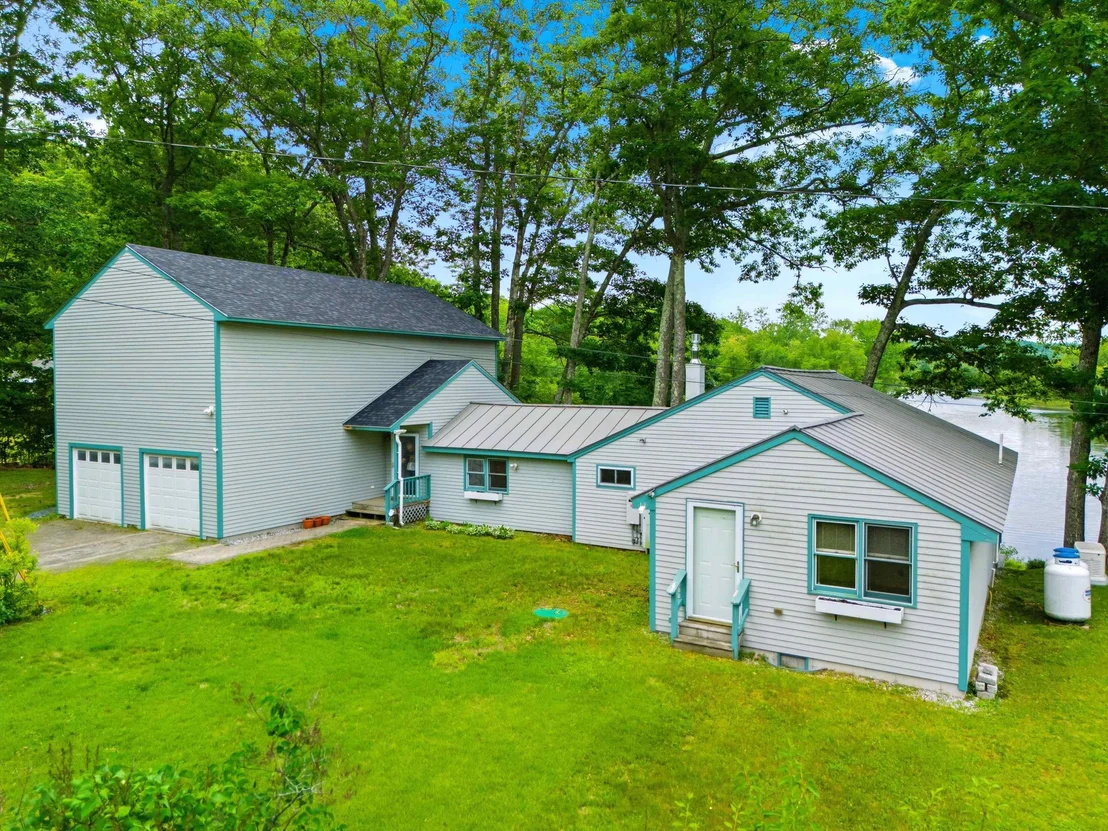 Photo of 411 Bay