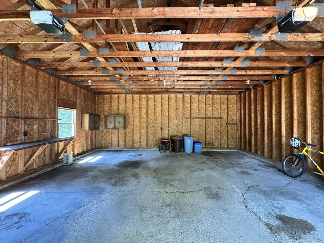 Photo of 240 Jericho