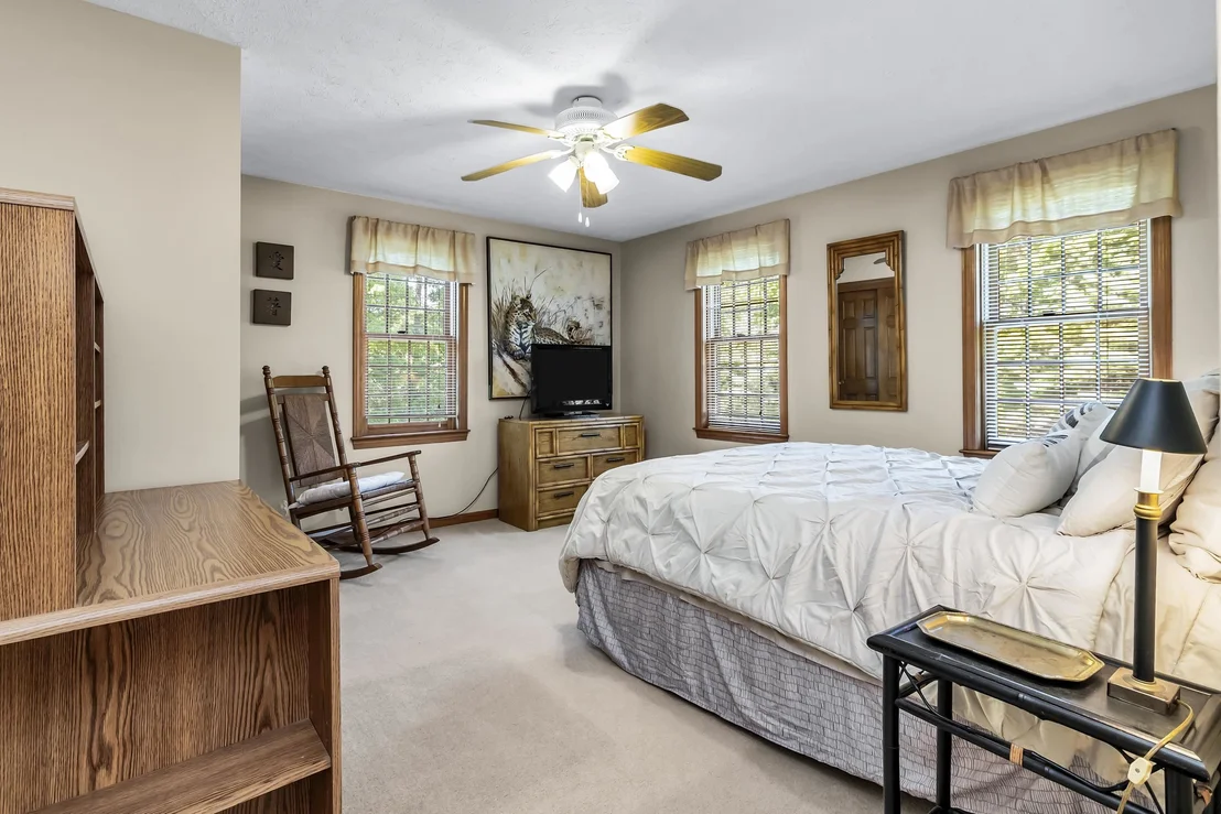 Photo of 11 Nutfield