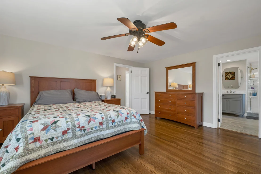 Photo of 7 Pinecrest
