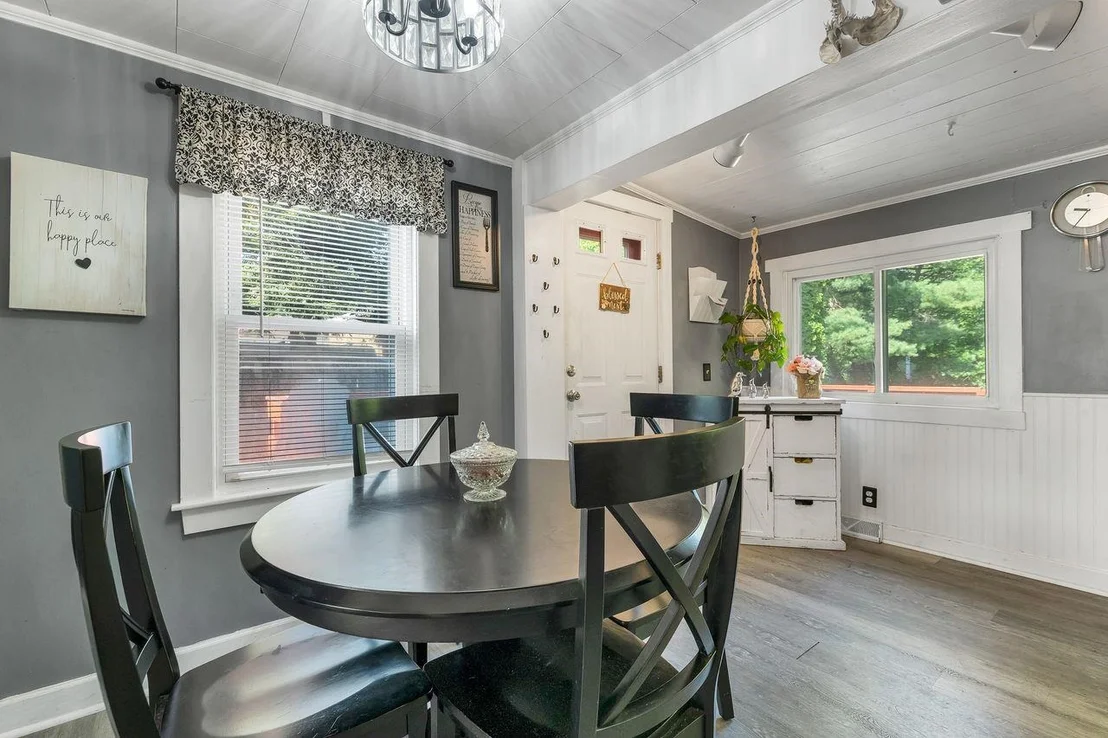 Photo of 33 Cushing