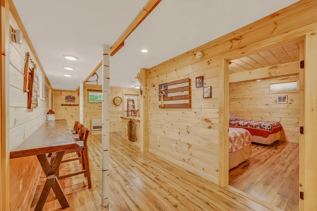Photo of 1560 Cherry Valley