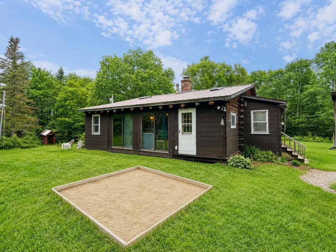 Photo of 204 Chickwolnepy