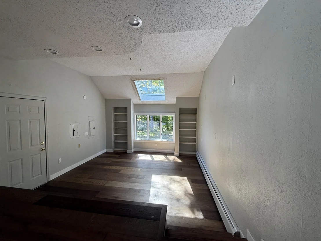 Photo of 58 Buckboard