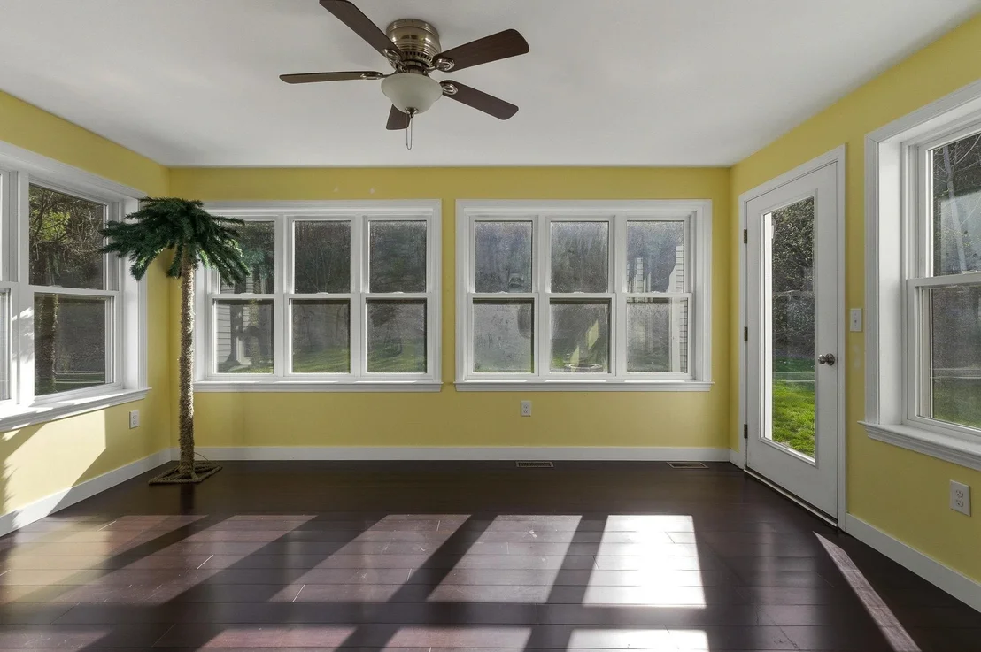 Photo of 24 Scott