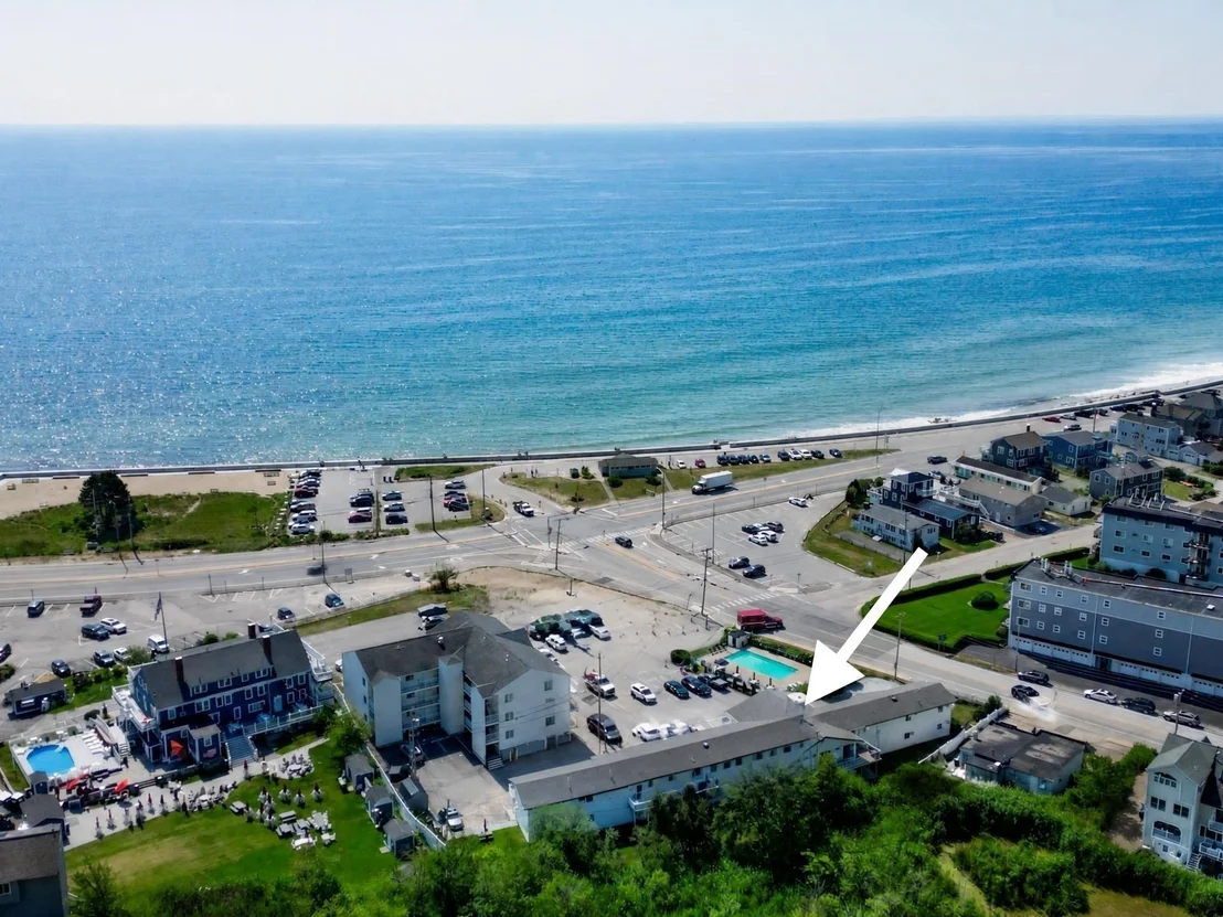 Photo of Unit 7 at 933 Ocean