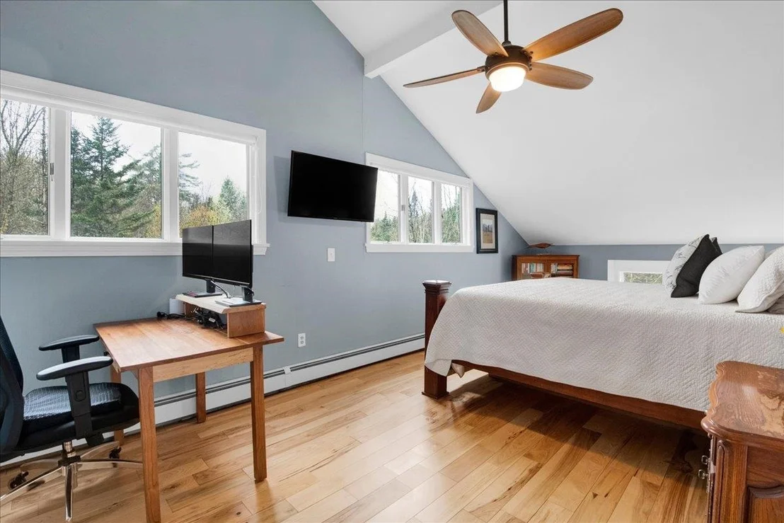Photo of 204 Pike Hill
