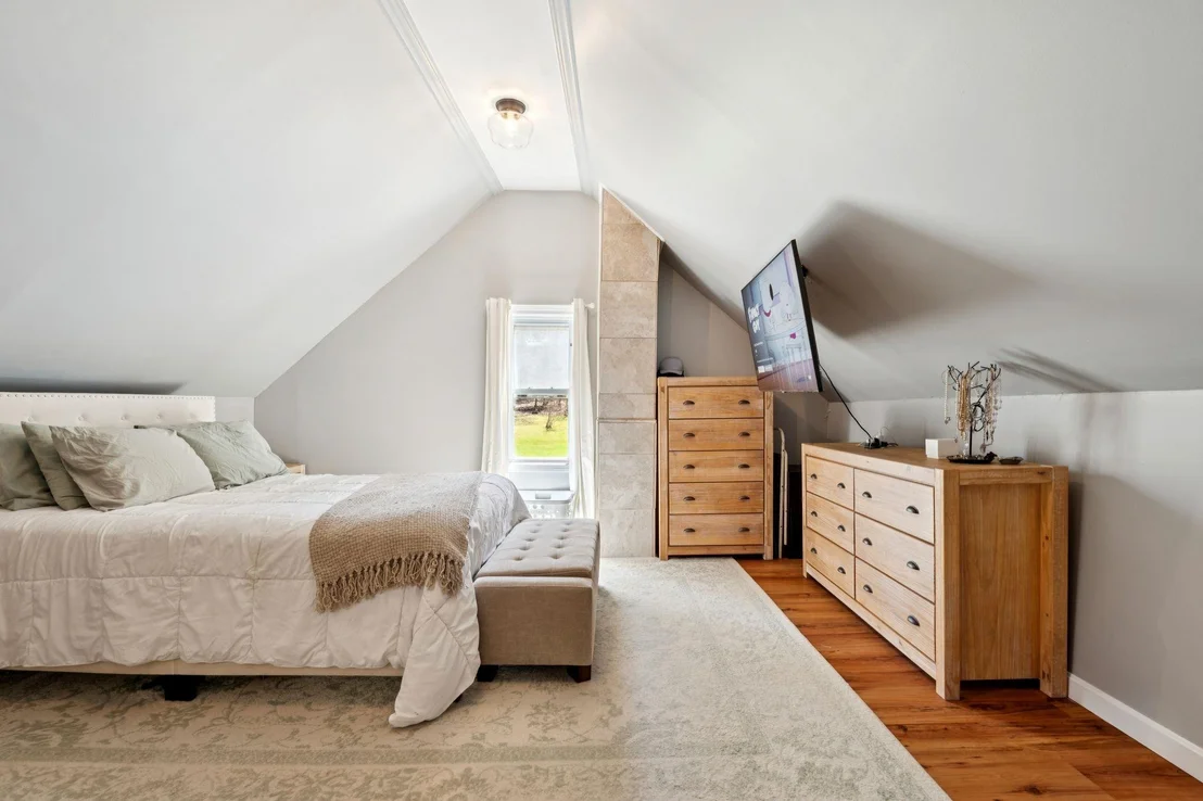 Photo of 207 Maple