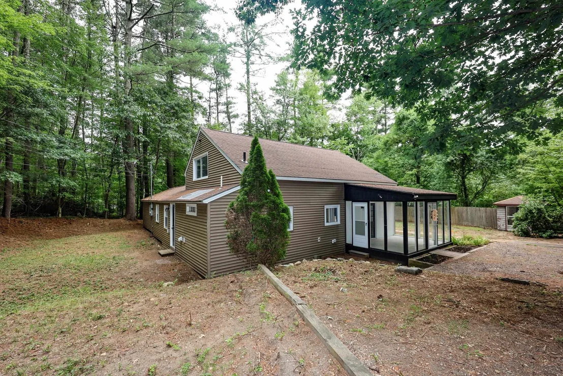 Photo of 112 Gilson