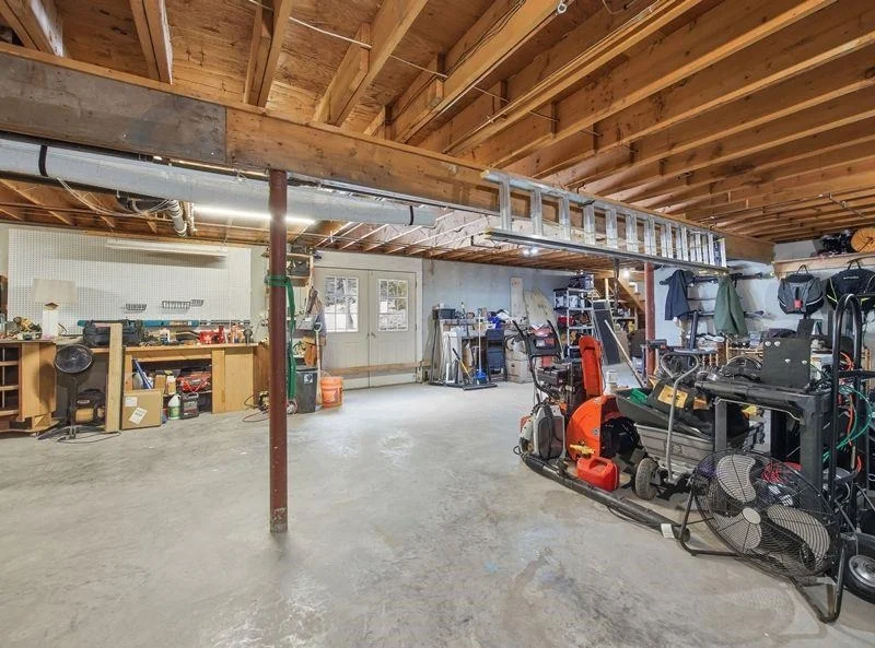 Photo of 692 Old Walpole