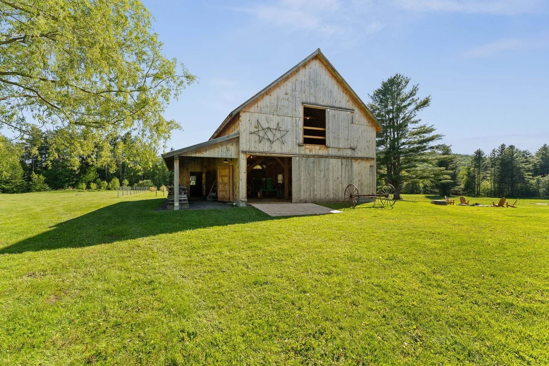 Photo of 1754 Brook