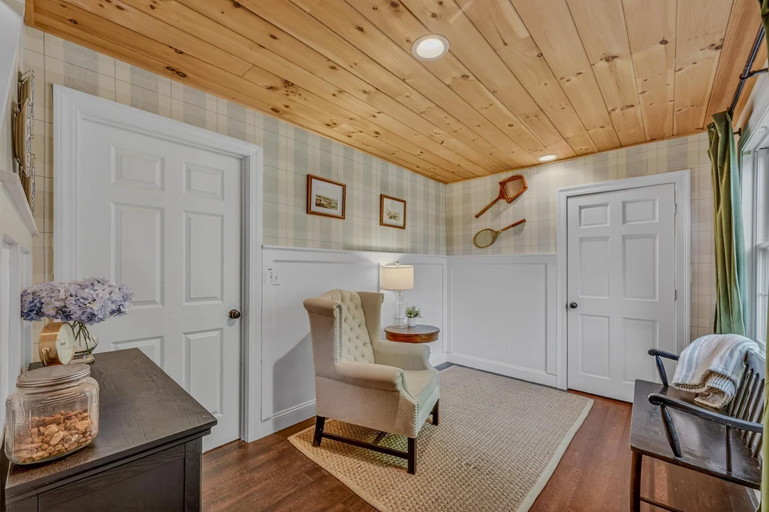 Photo of 48 Meadow
