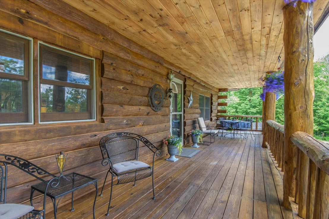 Photo of 566 Patch Hill