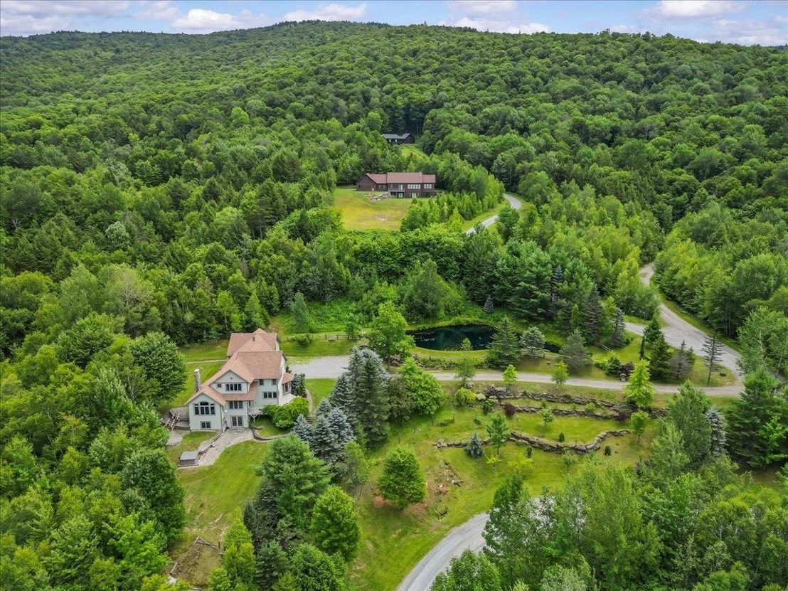 Photo of 340 Worcester Ridge