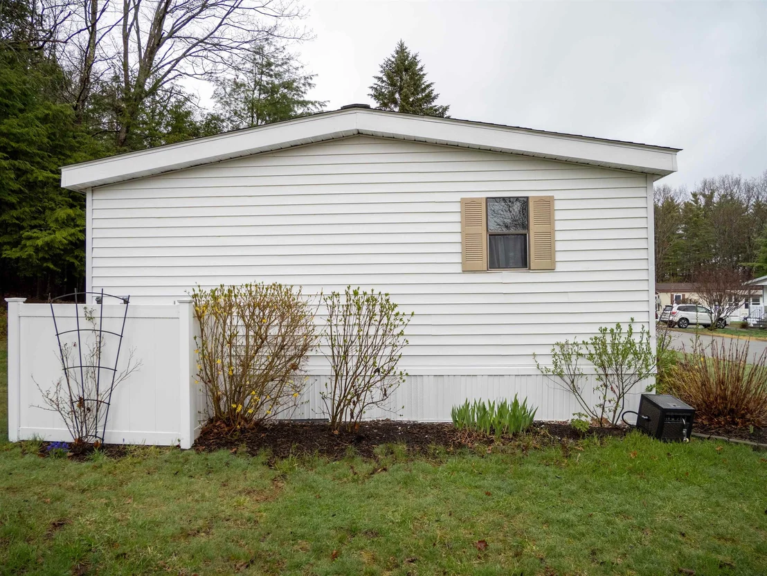 Photo of 52 Monadnock