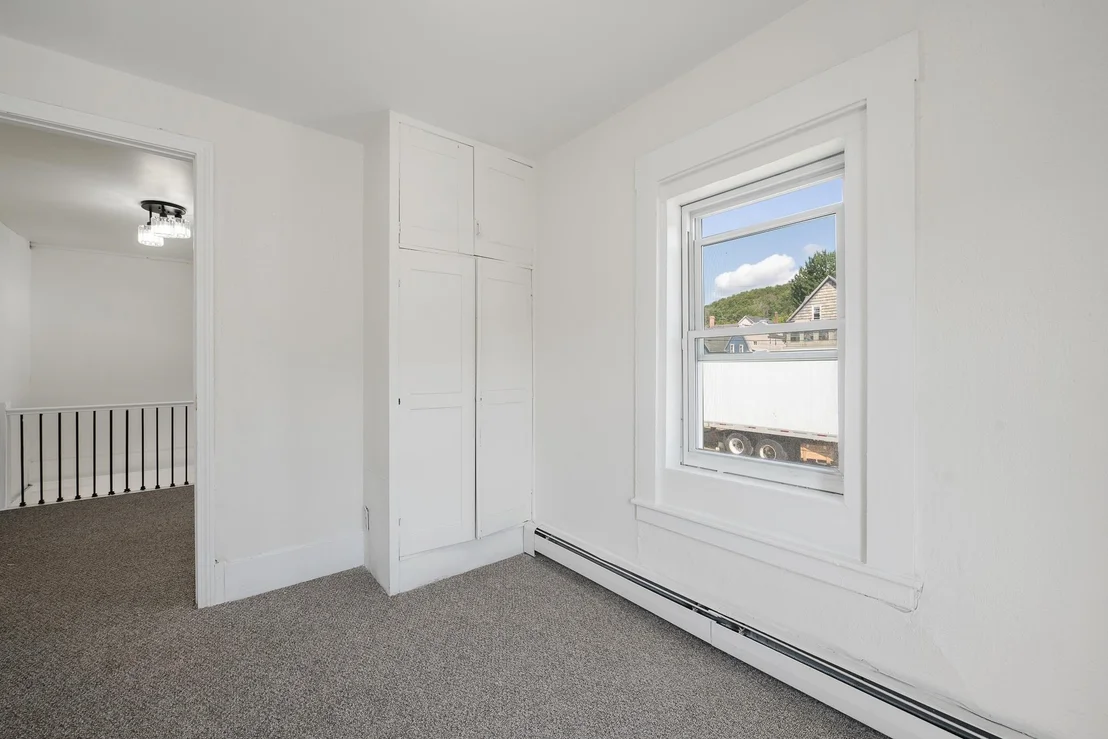 Photo of 39 Devens