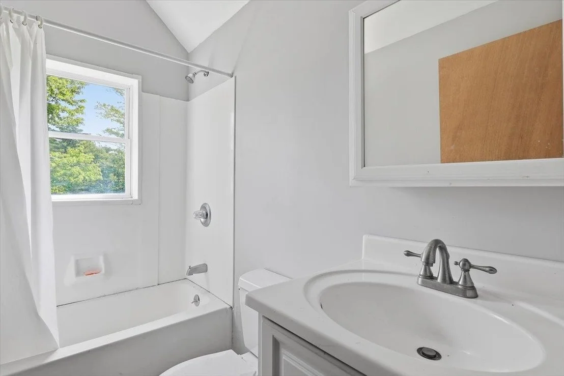 Photo of 7 Hideaway