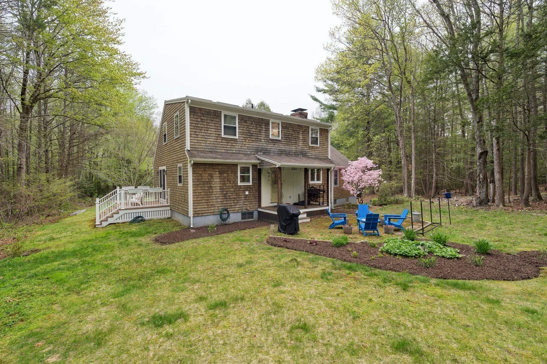 Photo of 12 Hemlock