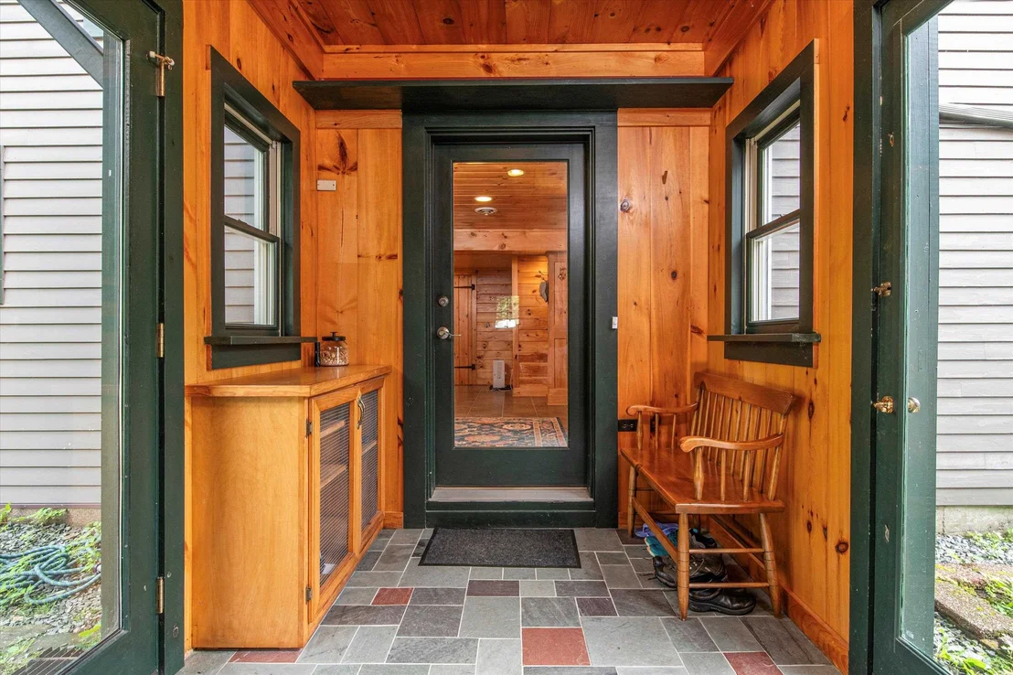 Photo of 365 Timson Hill