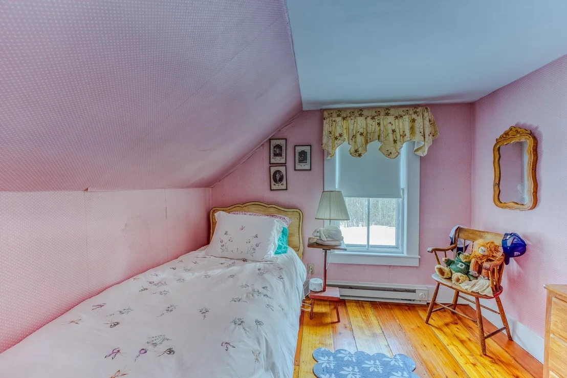 Photo of 249 Mountain View