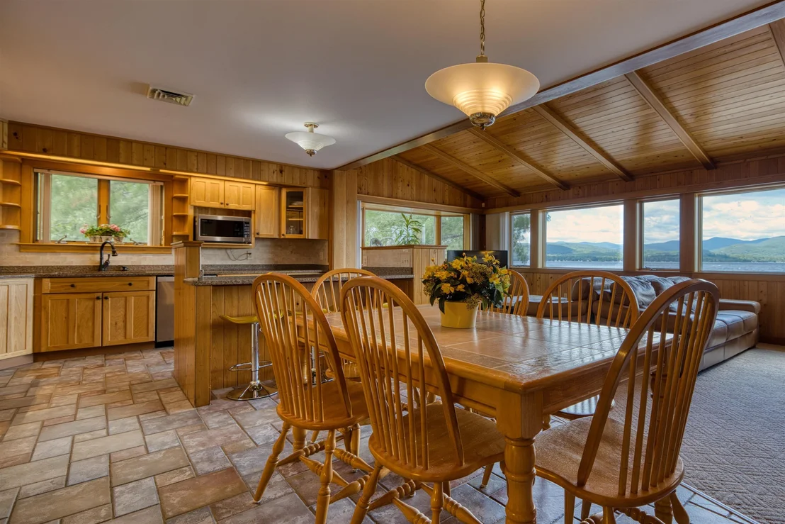 Photo of 52 Long Sands