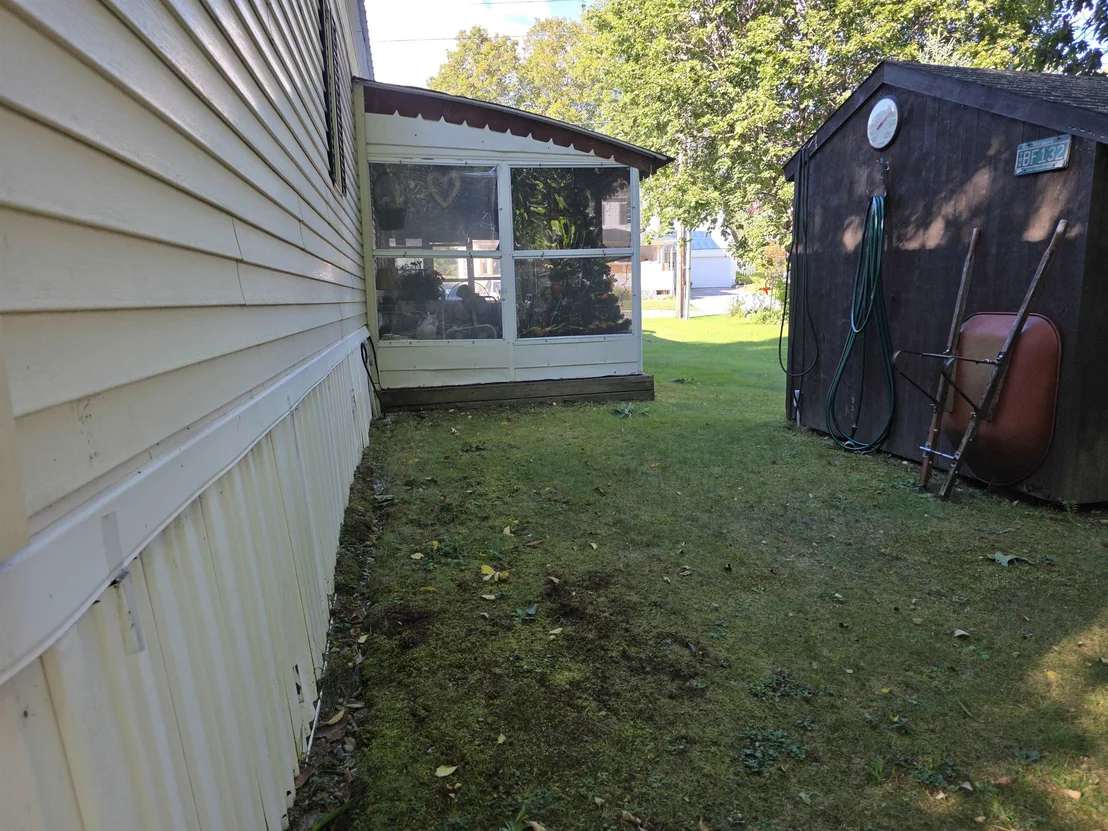 Photo of 672 Giddings