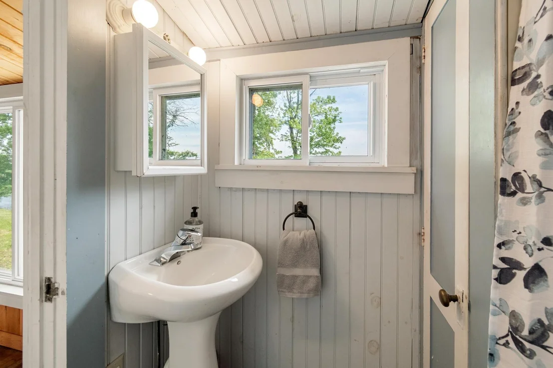 Photo of 6 Campbell Bay