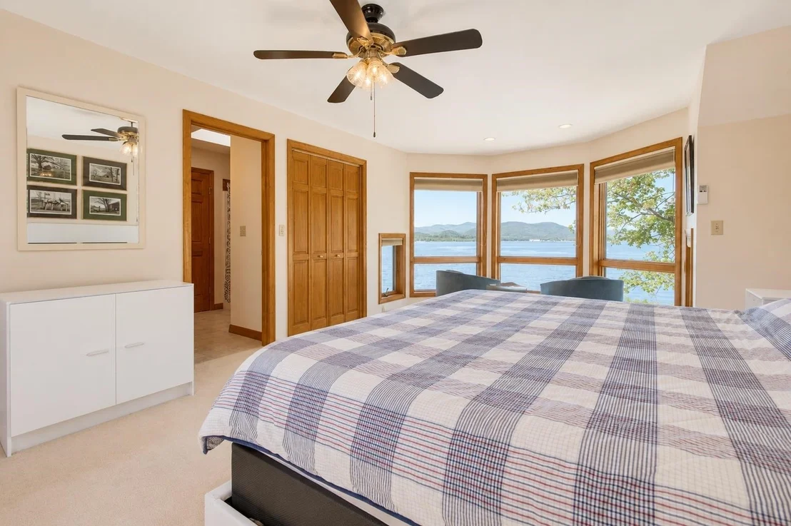Photo of 44 Long Sands
