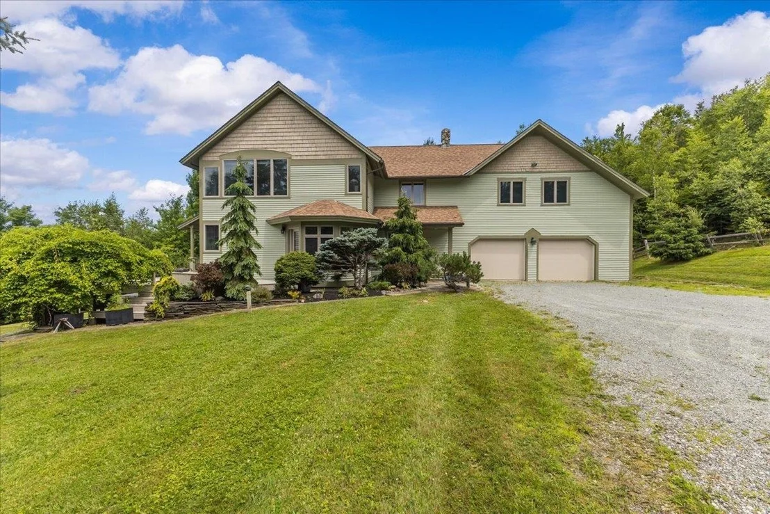 Photo of 340 Worcester Ridge
