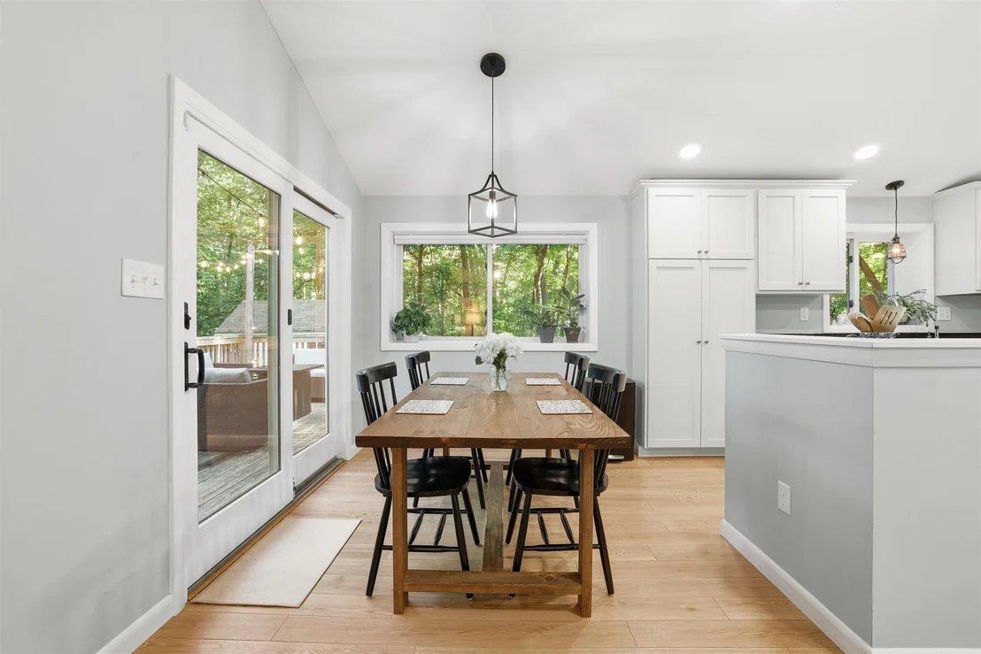 Photo of 65 Londonderry