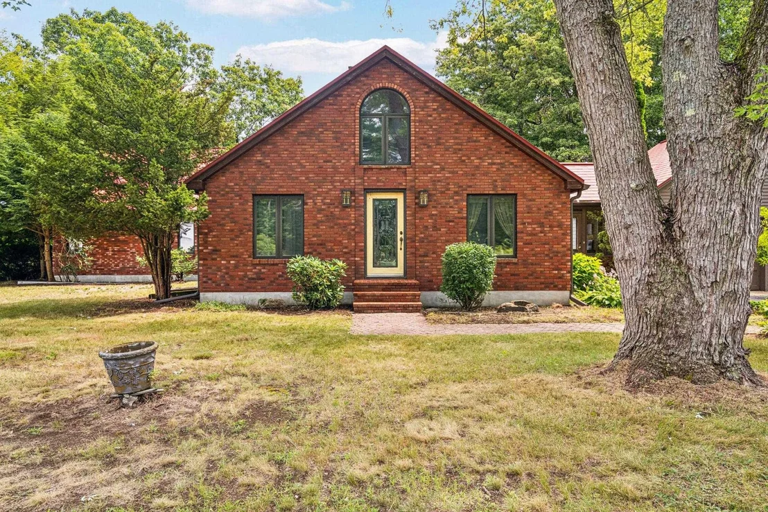 Photo of 97 Penacook