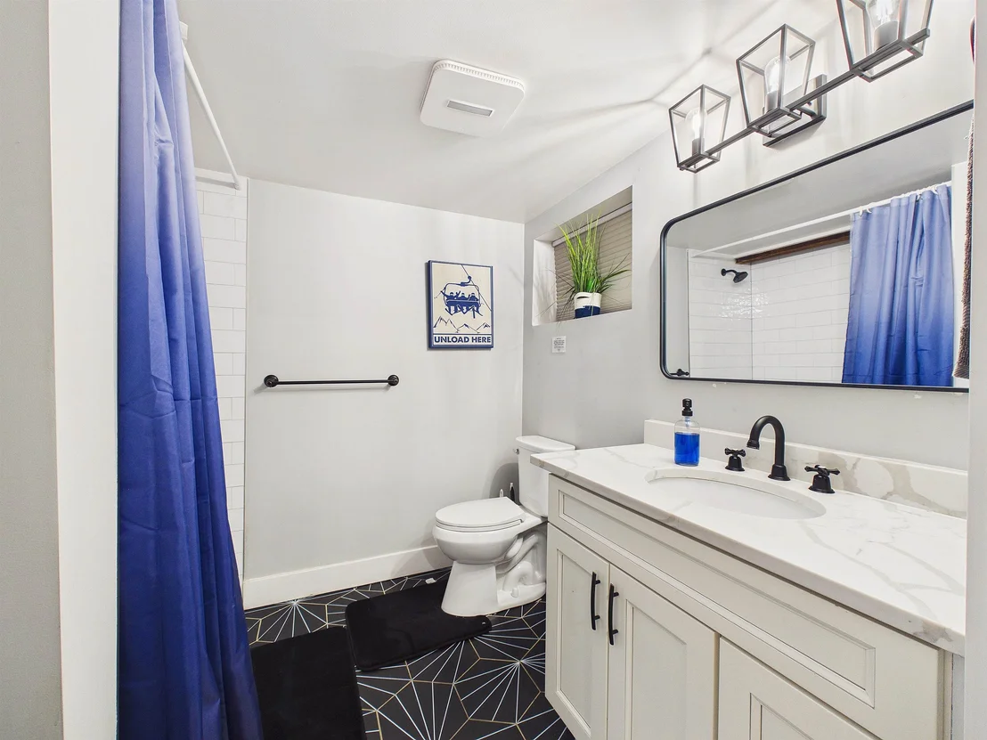 Photo of 165 Silver Spring Hill