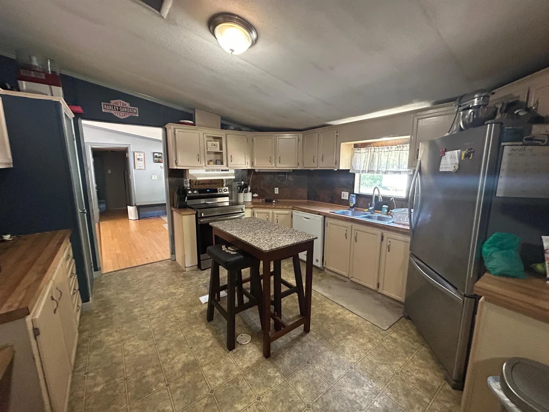 Photo of 49 Limestone