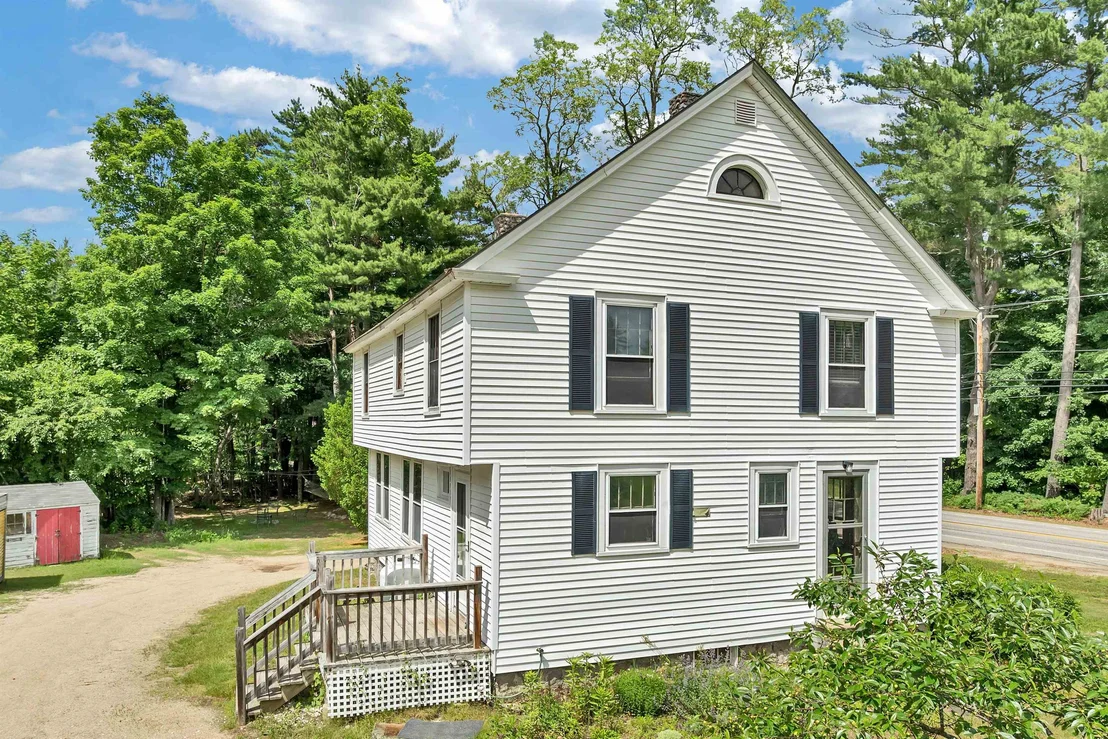 Photo of 652 West Side