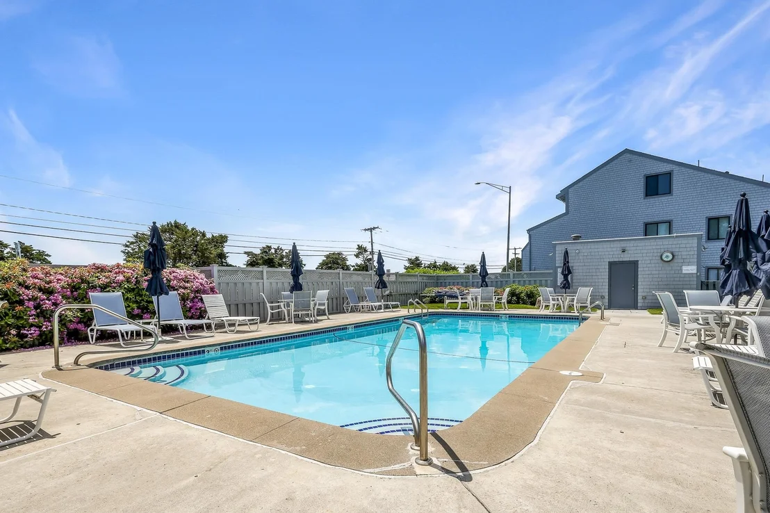 Photo of Unit 1 at 951 Ocean
