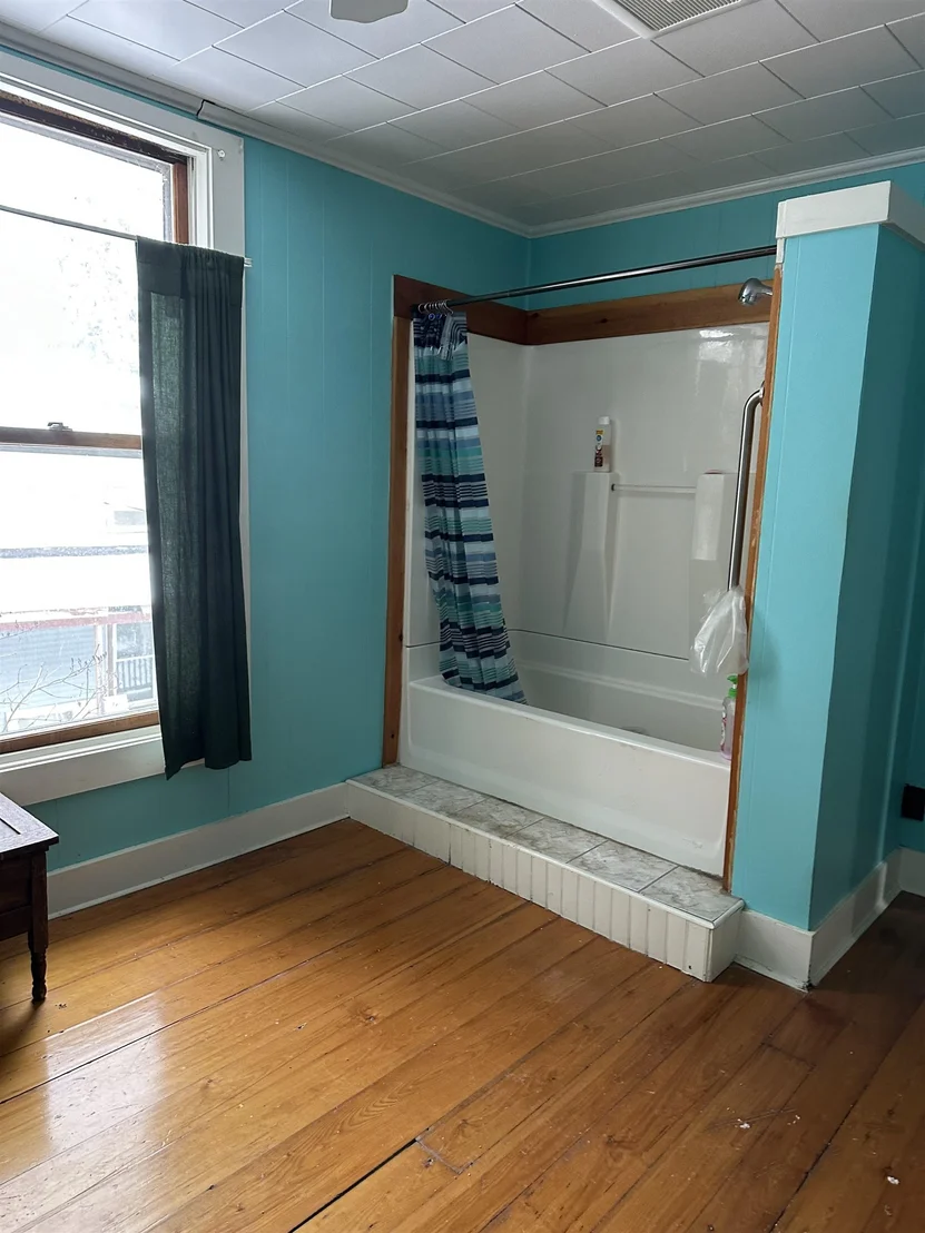 Photo of 105 Maple