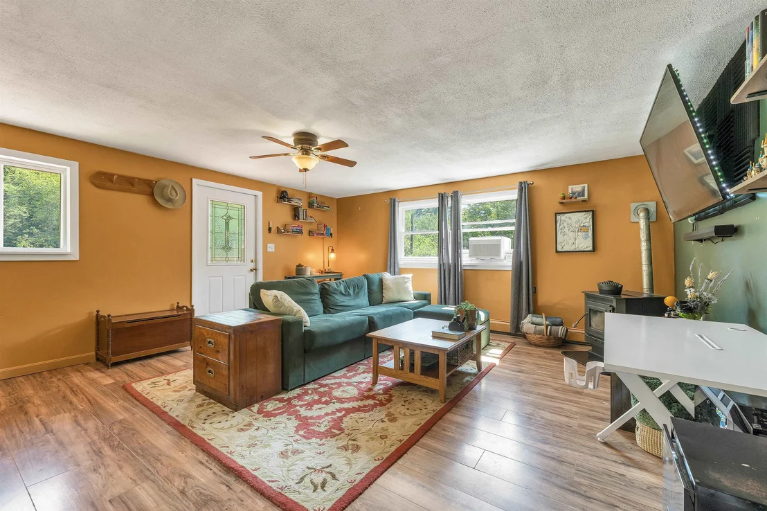 Photo of 229 Union