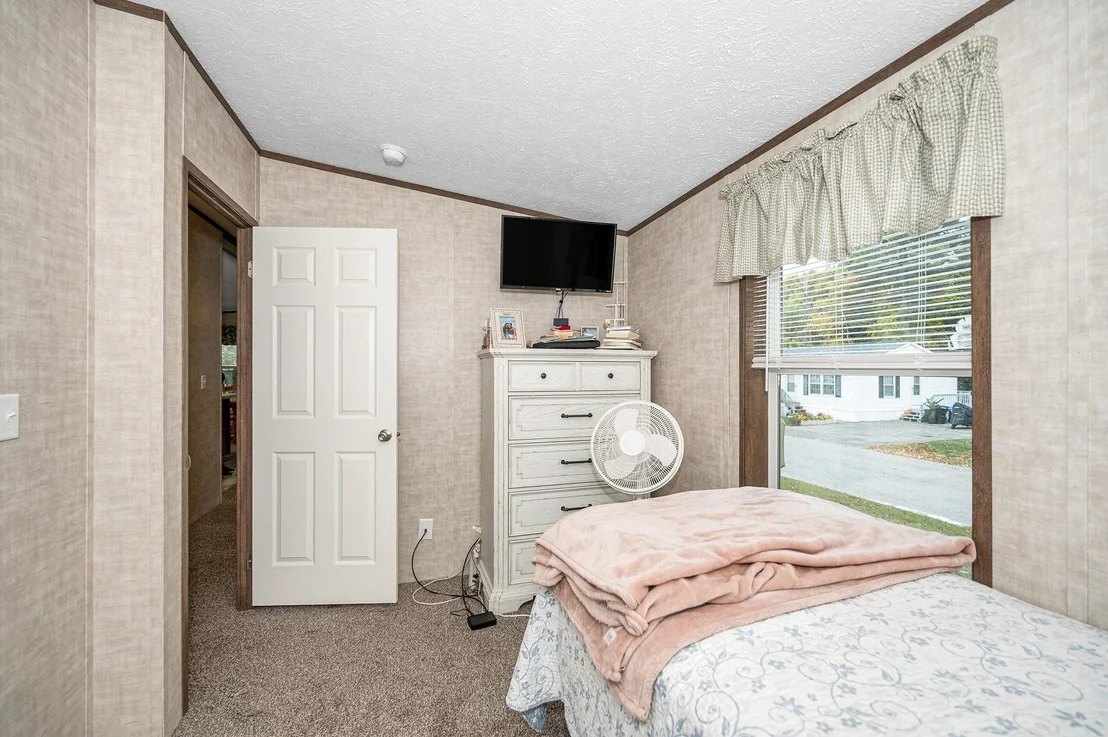Photo of 41 B